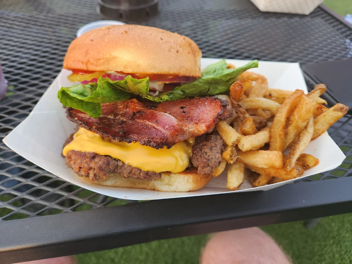 Bacon Cheeseburger