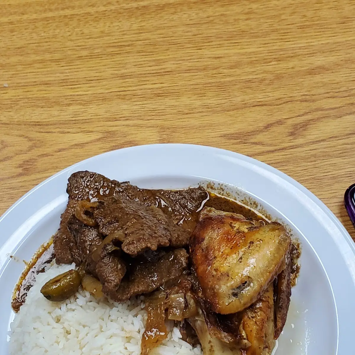 Pollo Asado Y Carne En Su Jugo