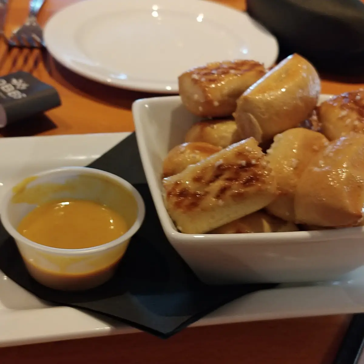 Pretzel Bites