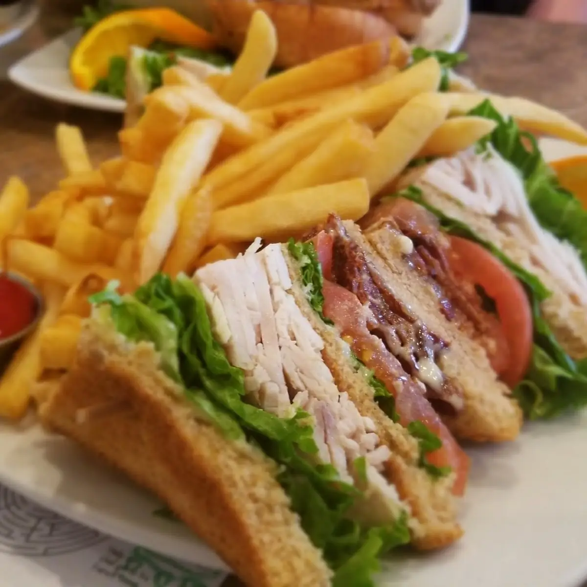 California Club Sandwich