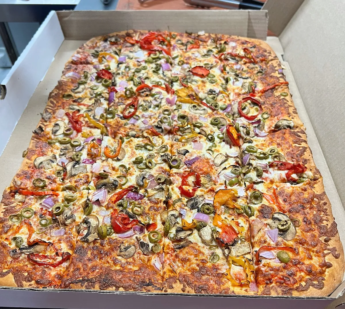 Party Pizza 15 X 21 Inches, 20 Slices