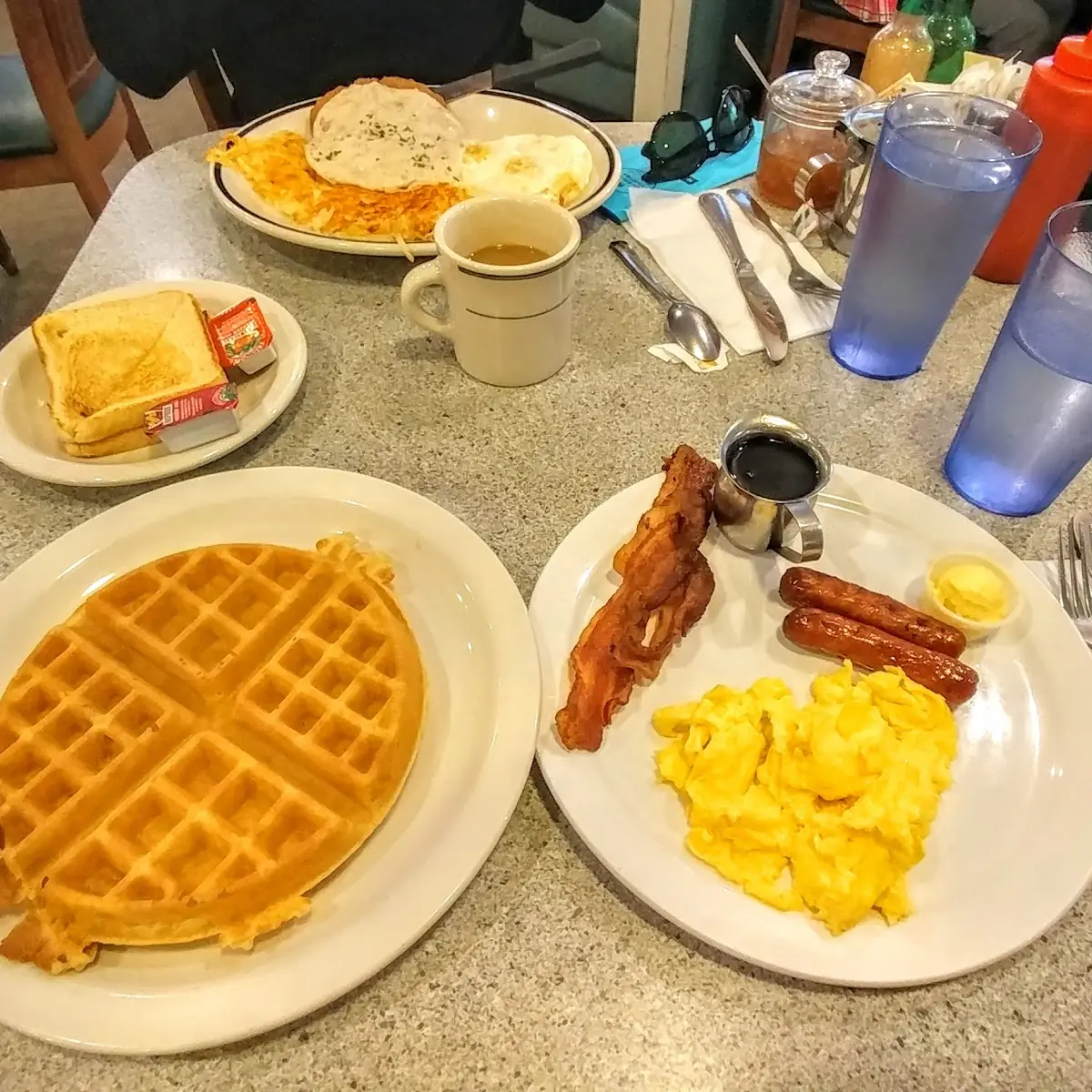 Breakfast with Scrambled Eggs