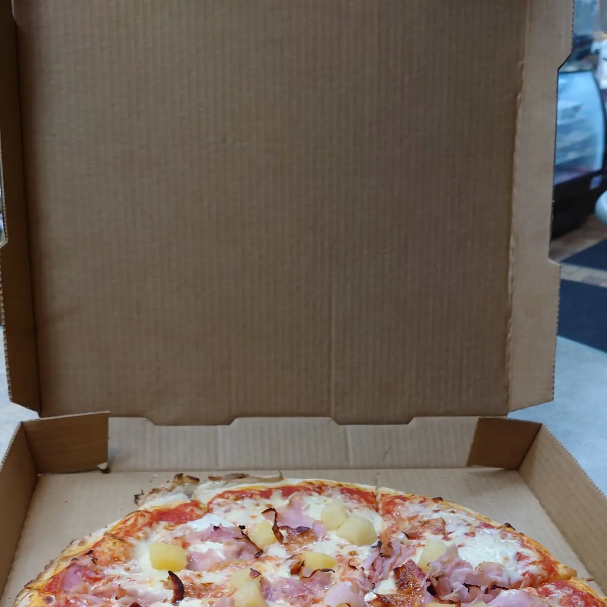 Hawaiian Pizza