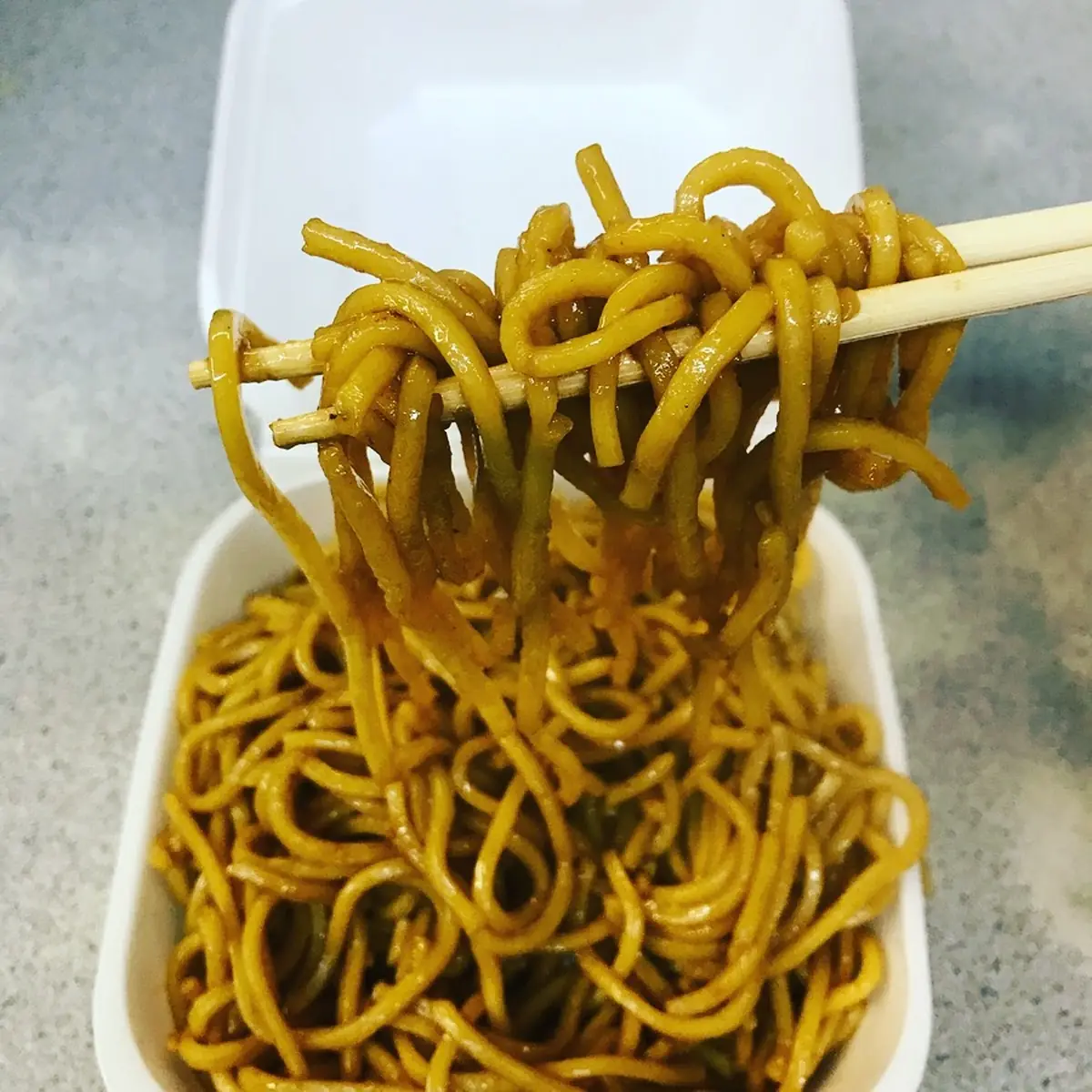 Lo Mein Noodle