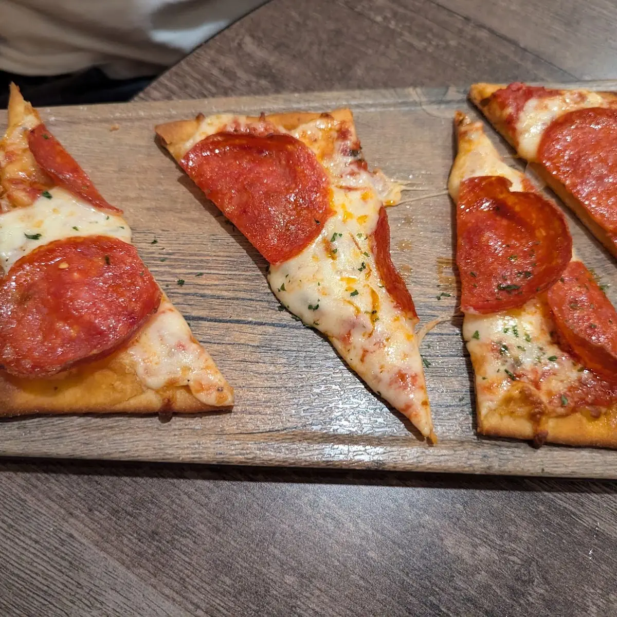 Buff Chicken Flatbread