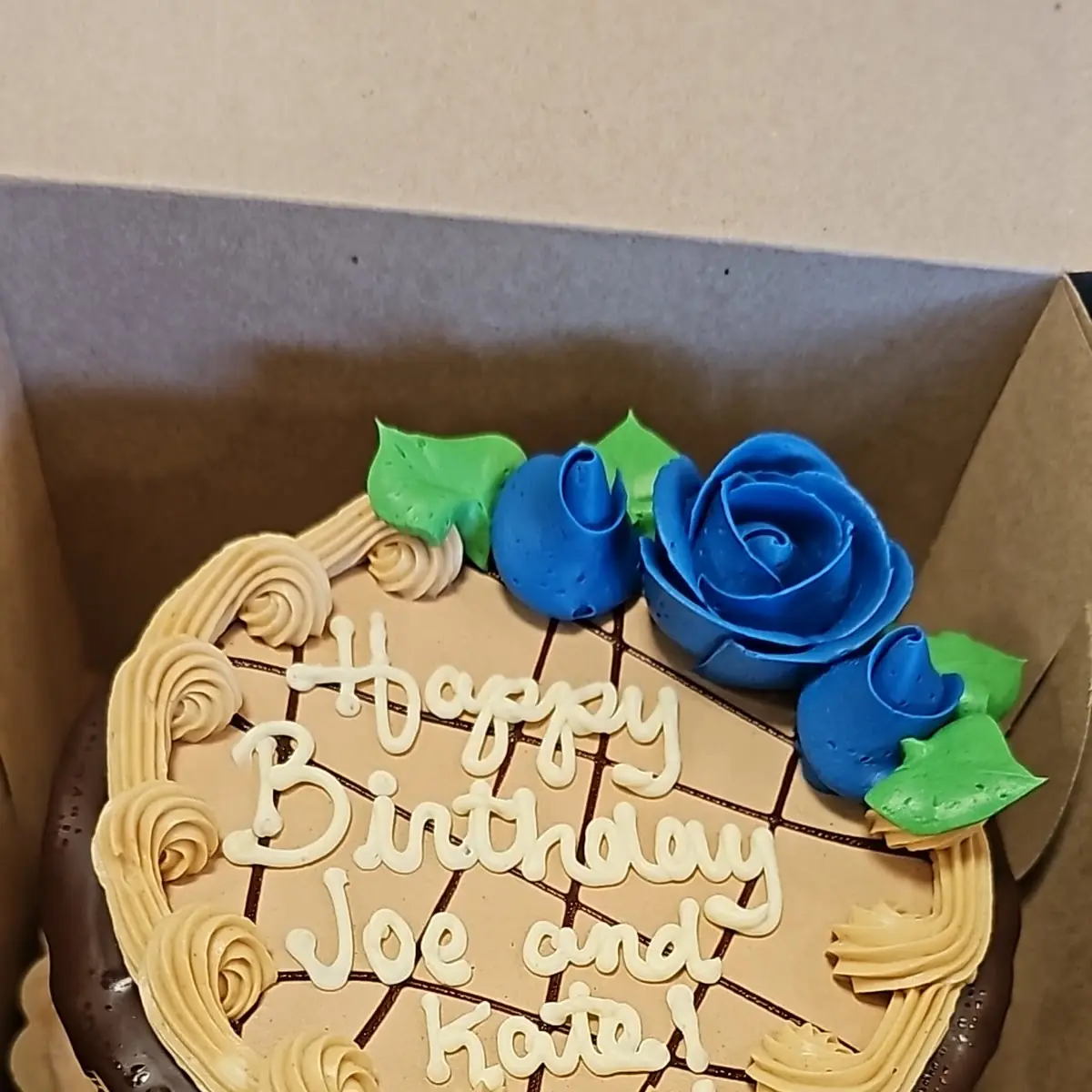 Chocolate Peanut Butter 6 Inch Cake