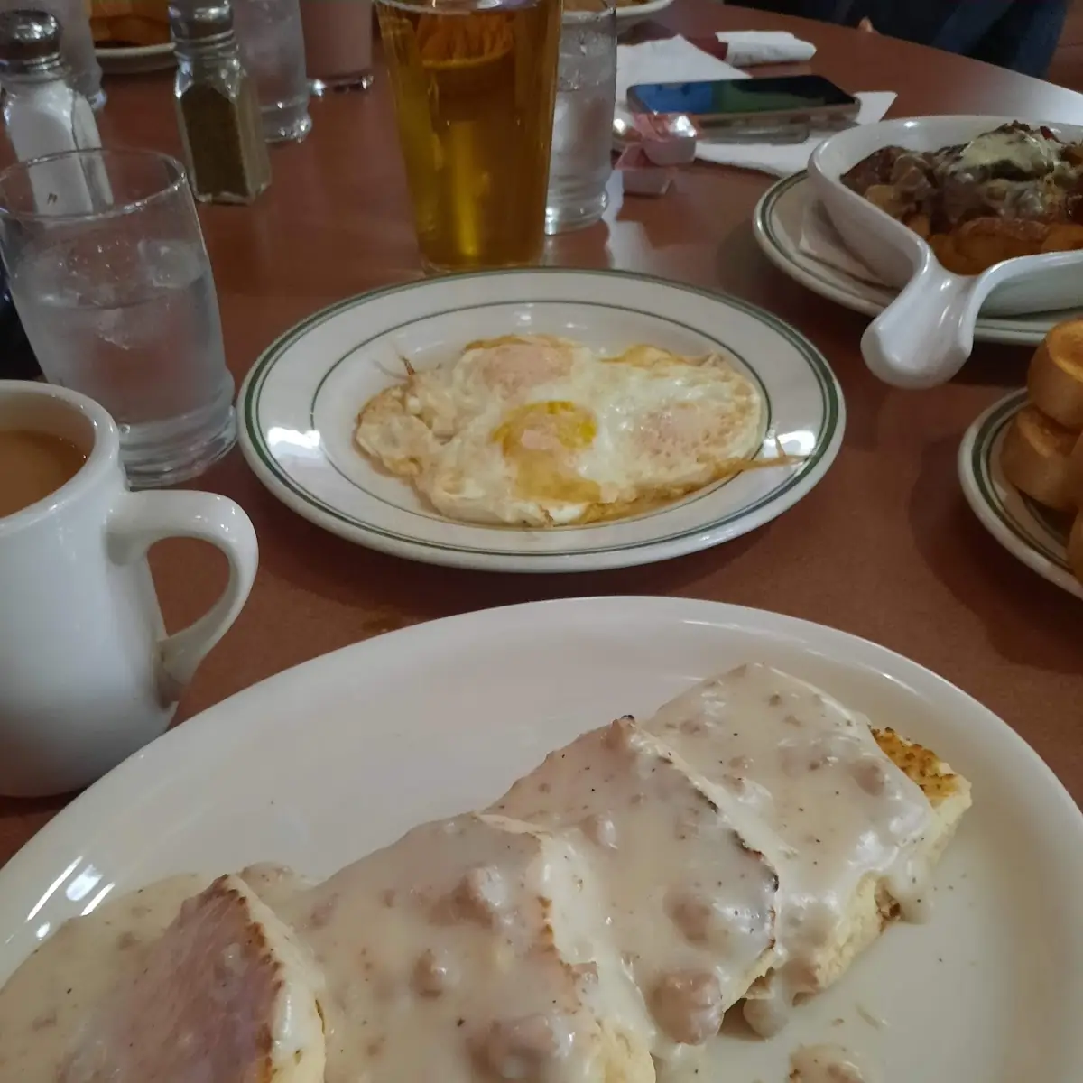 Full Order of Biscuits Sauges and Gravy