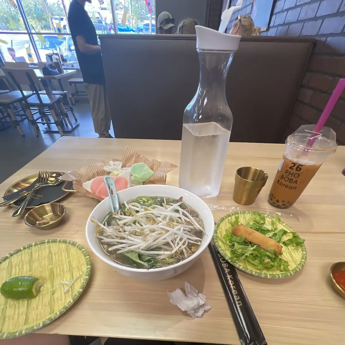 p1 Special with Vegetarian Spring Rolls and Thai Iced Tea