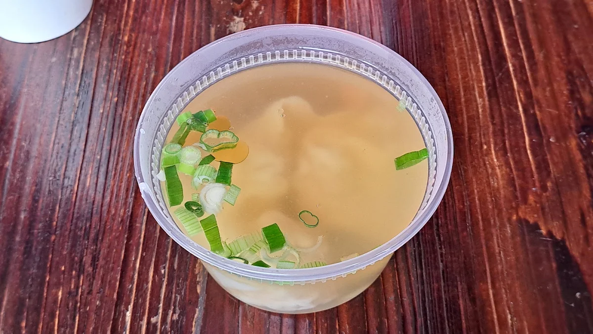 Soupe Won Ton, Juste Nouilles