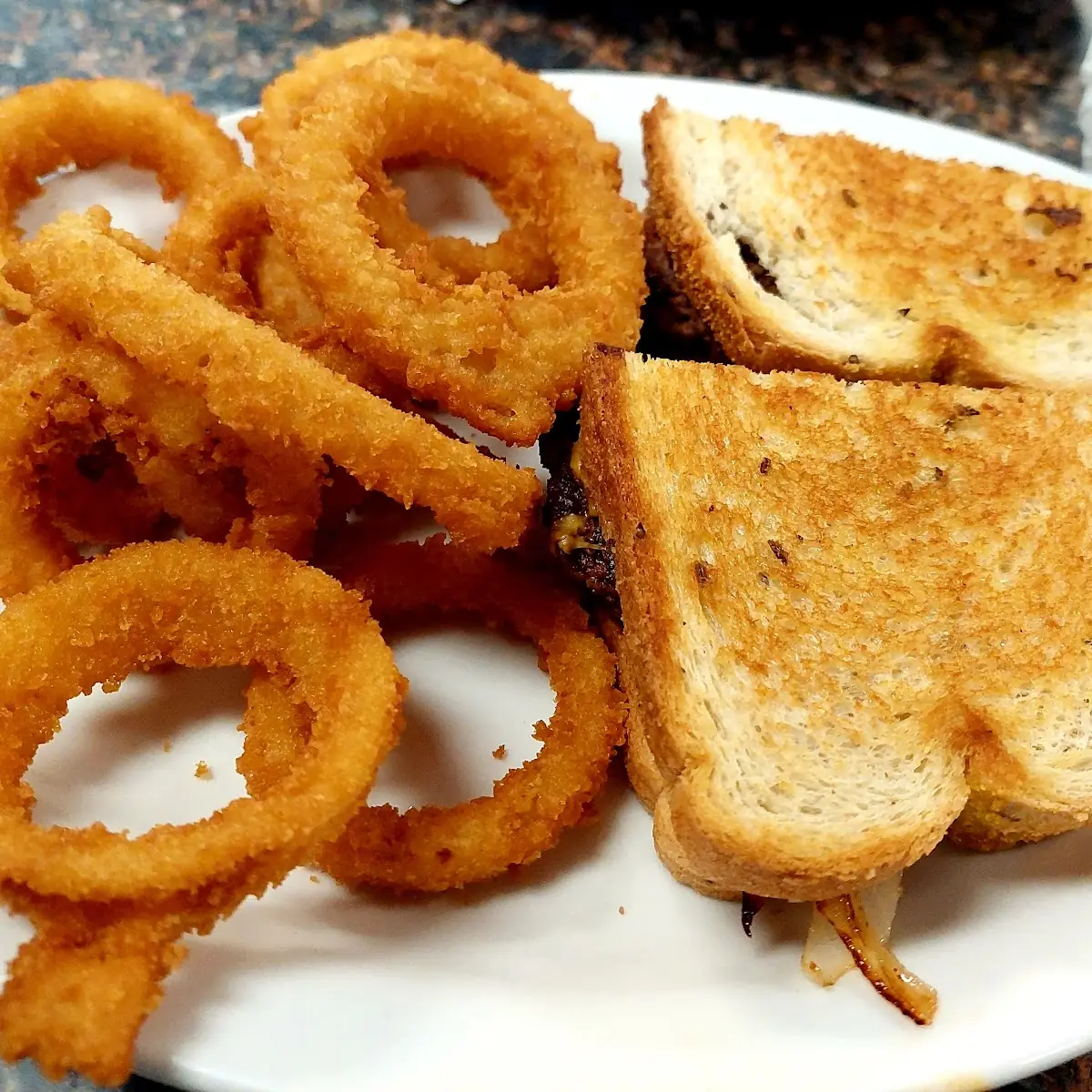 Patty Melt and Onion Rings