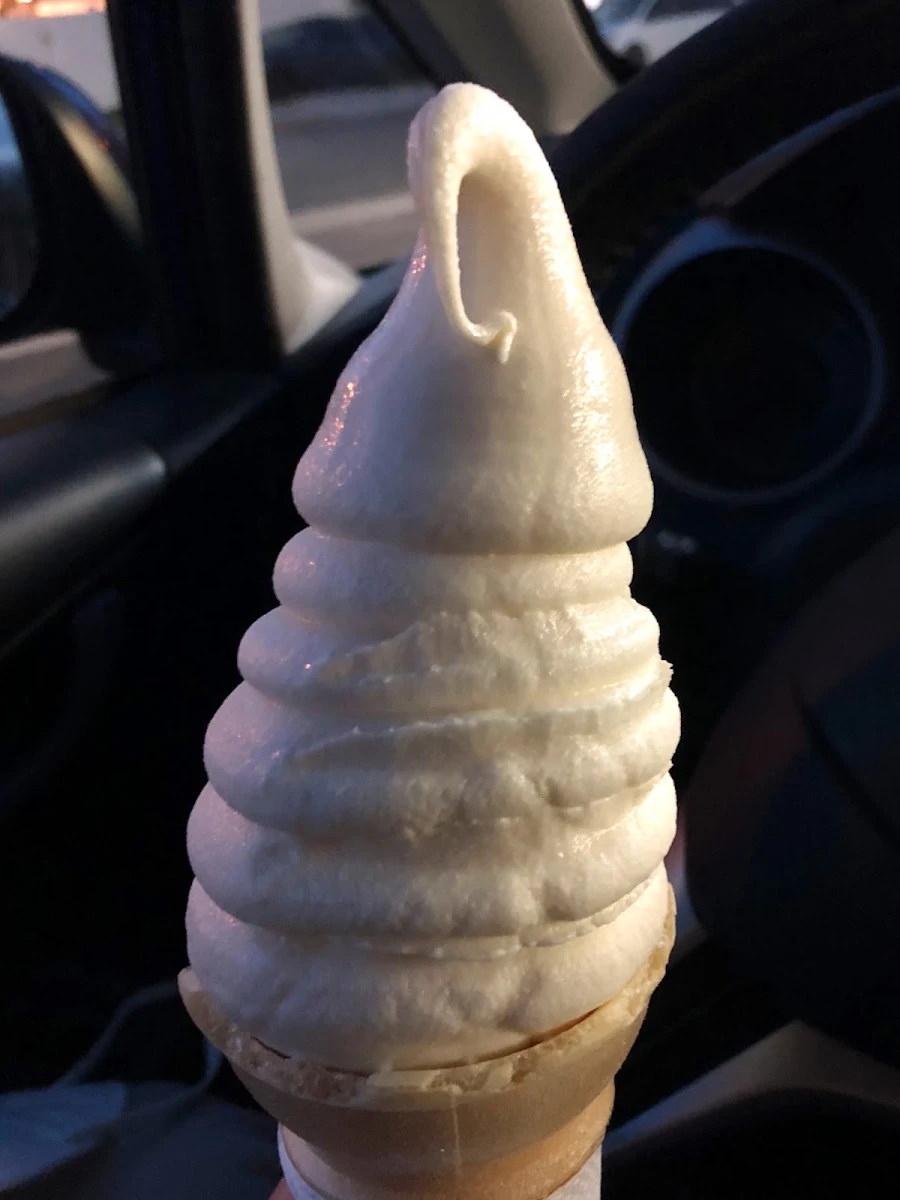 Large Vanilla Cone
