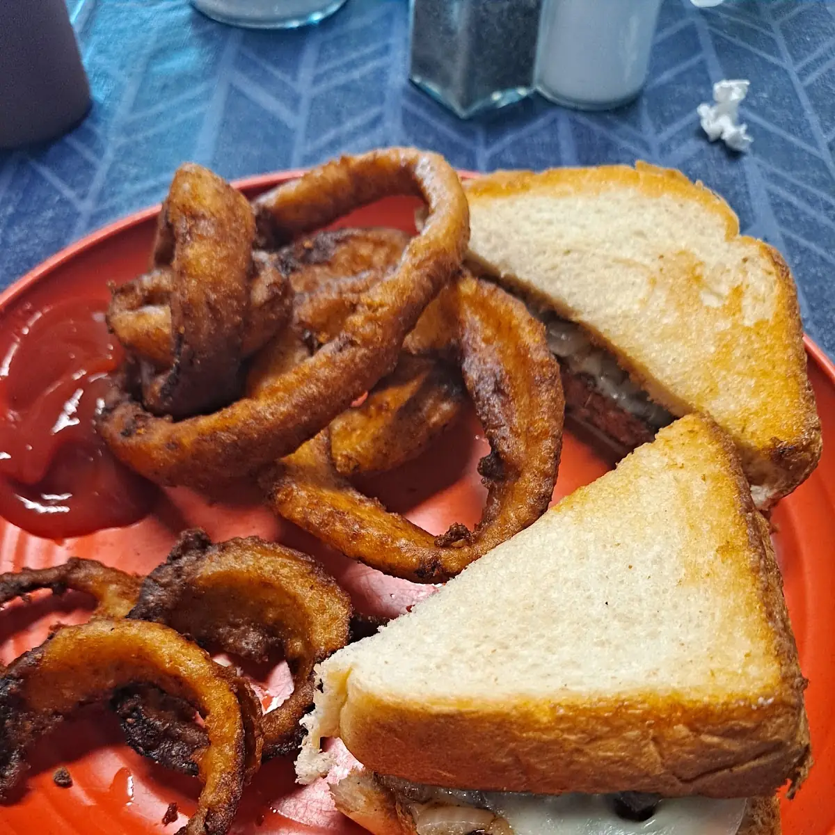 Patty Melt & Onion Rings