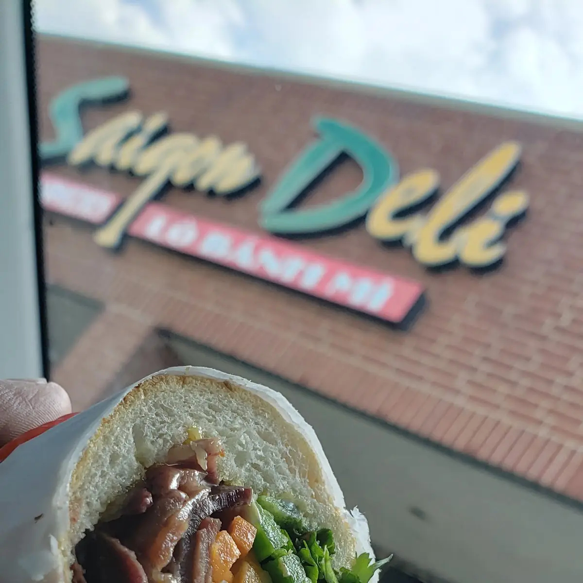 Banh MI Thit Nguoi