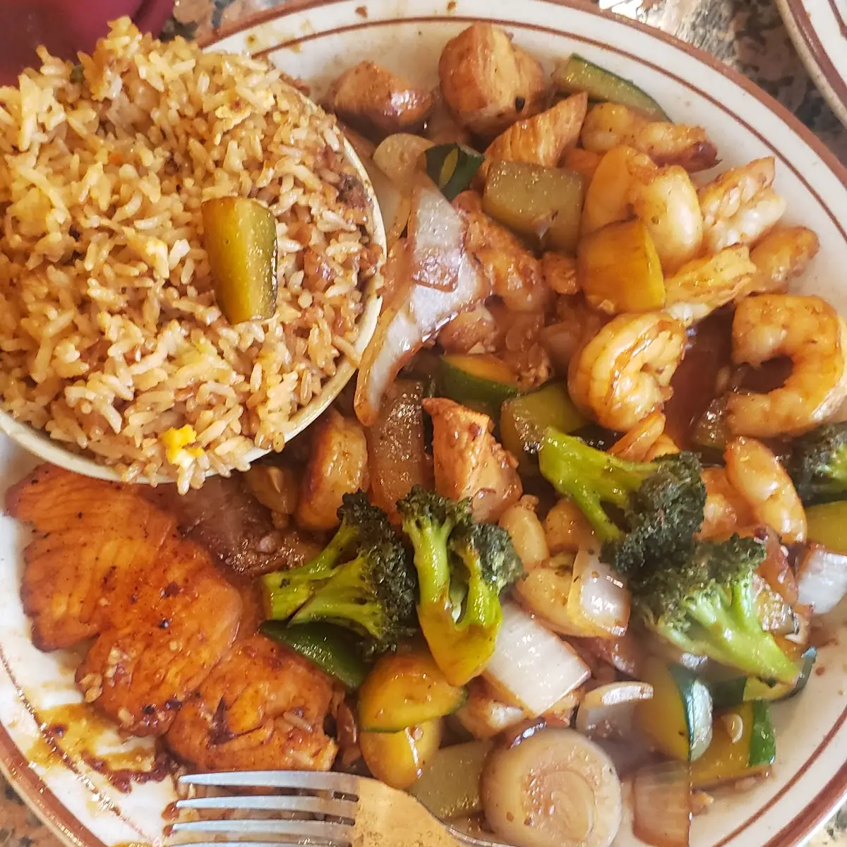 Chicken & Shrimp w Fried Rice