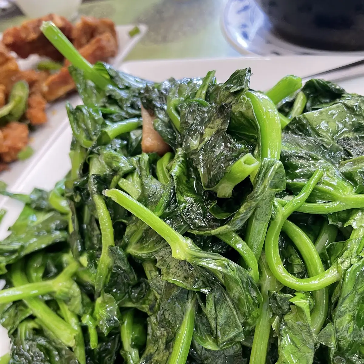 Snow Pea Leaves