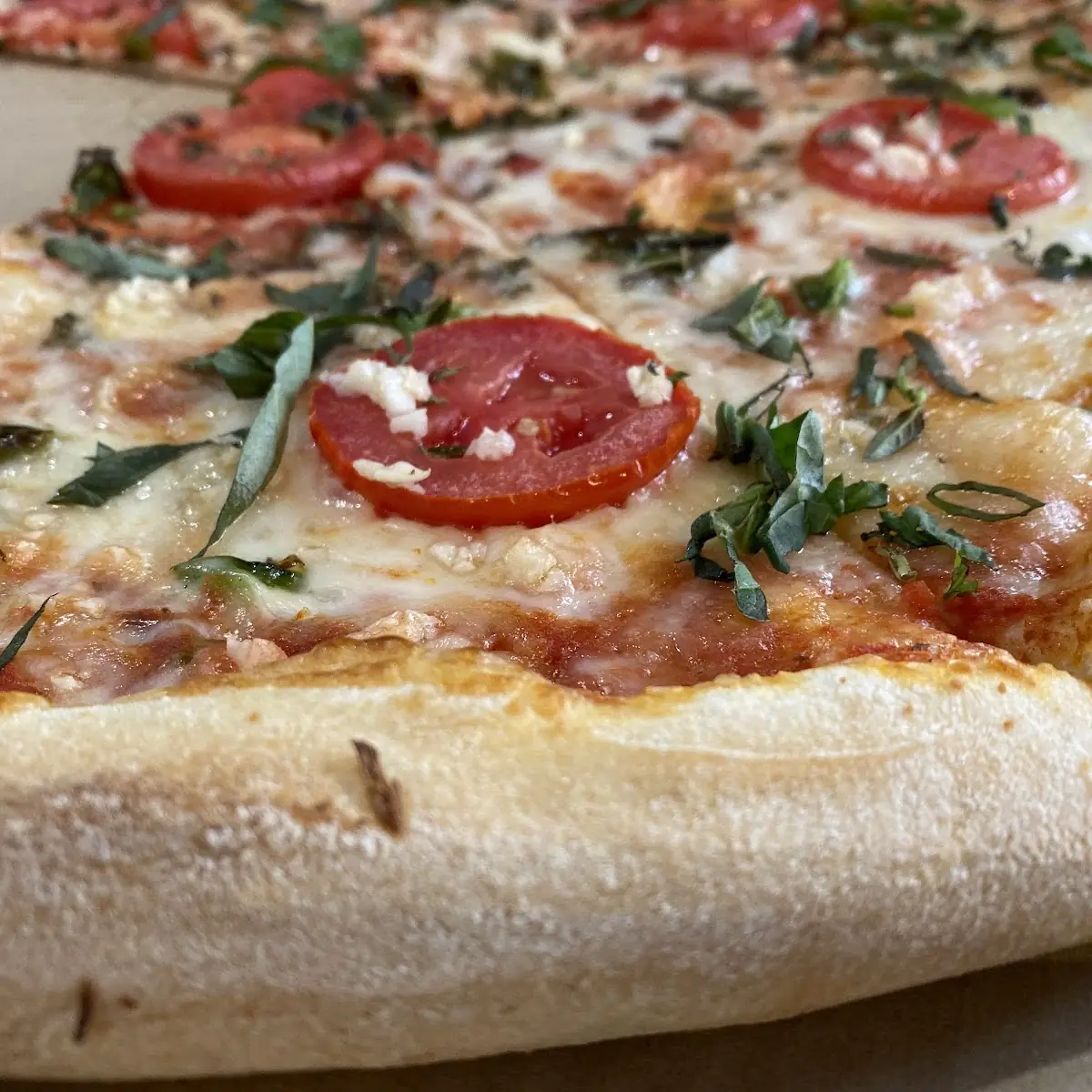 Medium Super Thin Crust Pizza