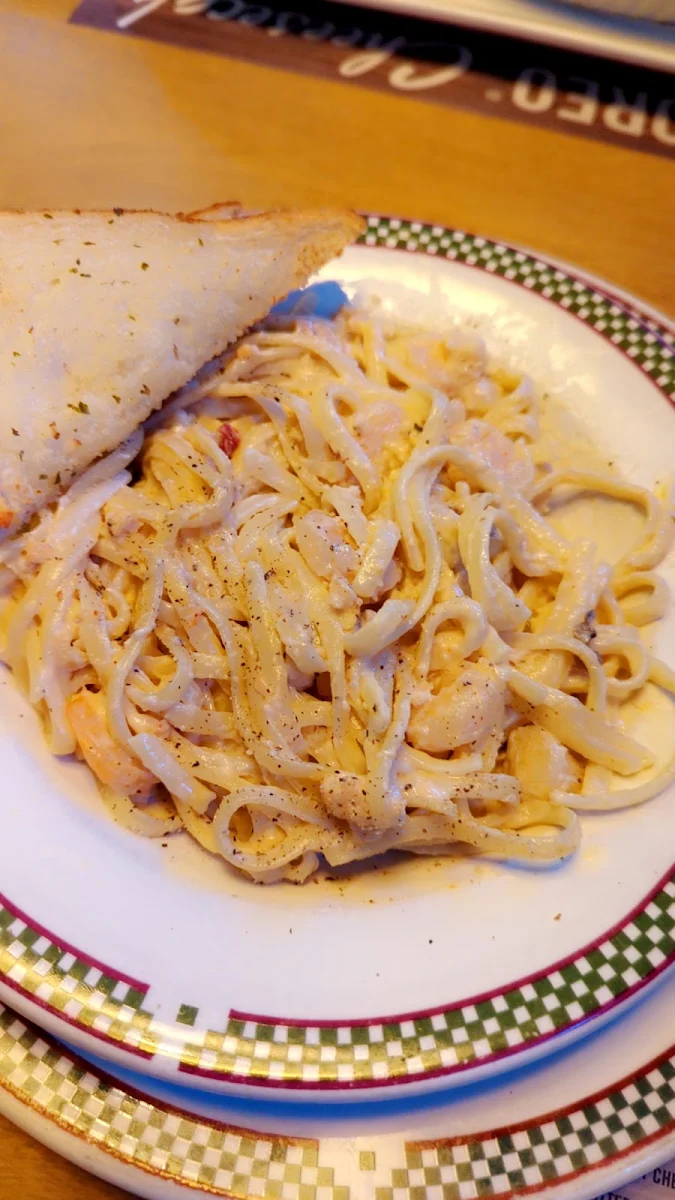Fettuccine Alfredo with Chicken