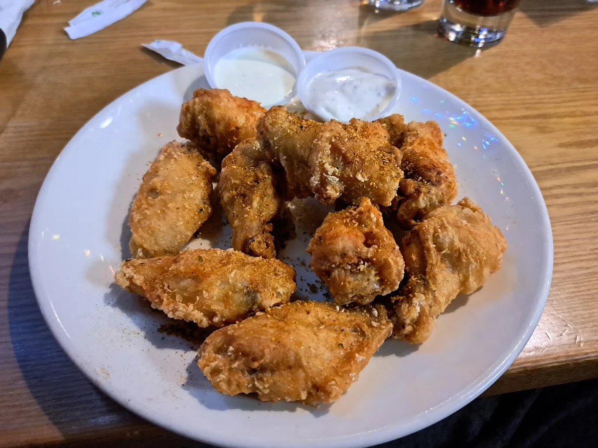 Maple Bacon Wings, The Hideout