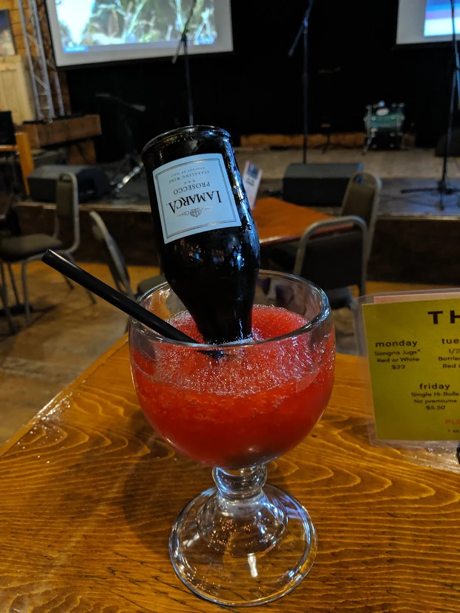 Strawberry Prosecco Smash, The Hideout