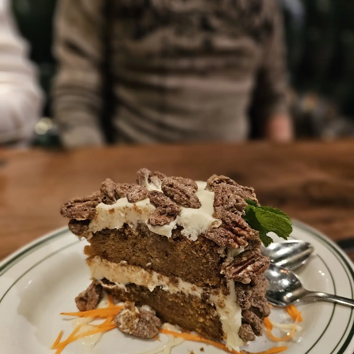 Old Fashioned Carrot Cake