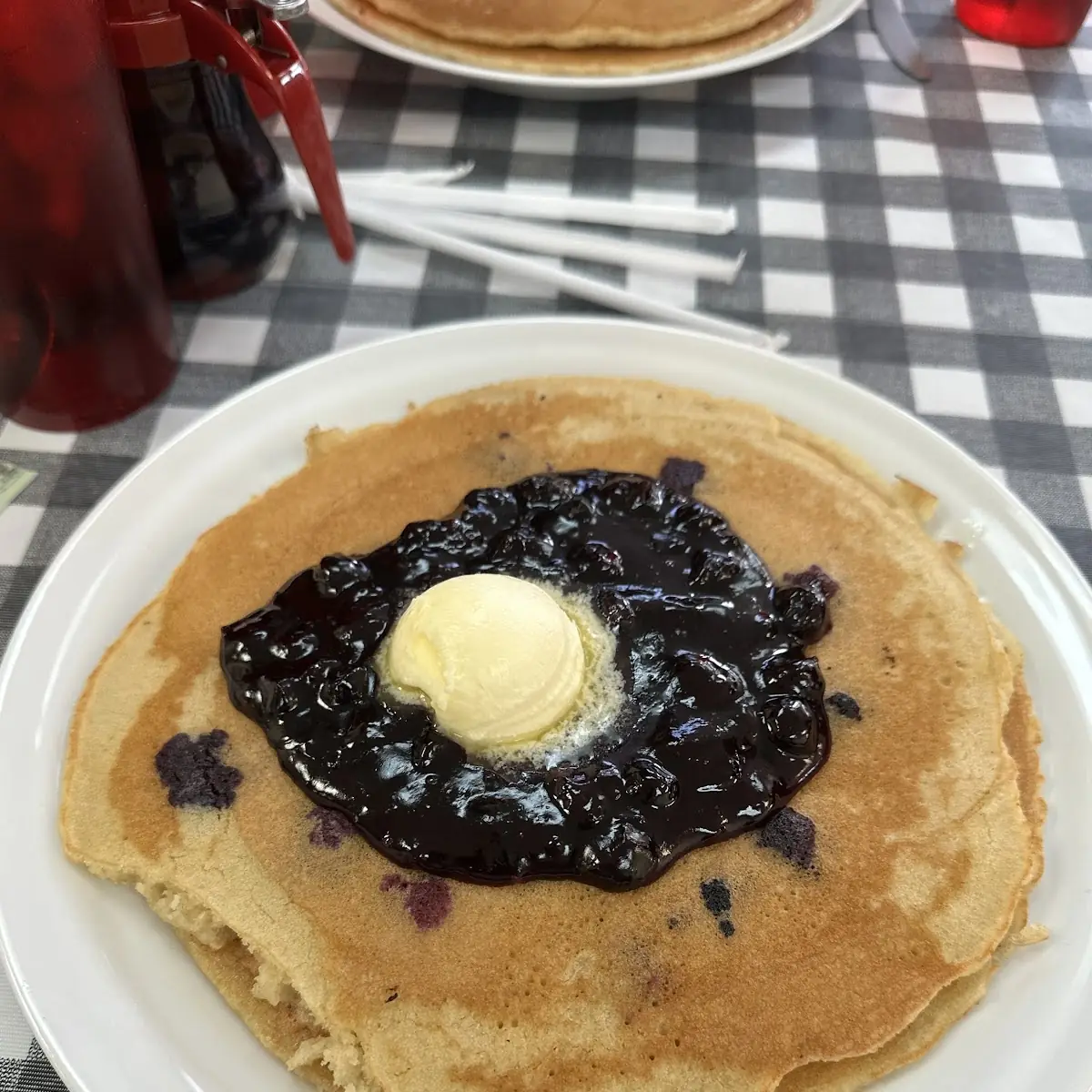 Blueberry Pancakes with Blueberry Compote