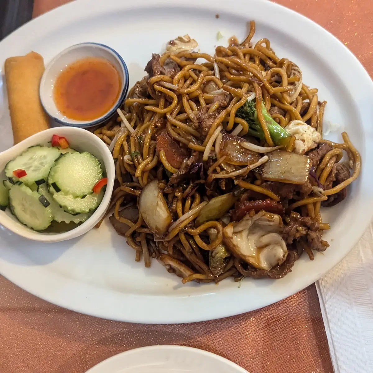 Beef Chow Mein Lumch