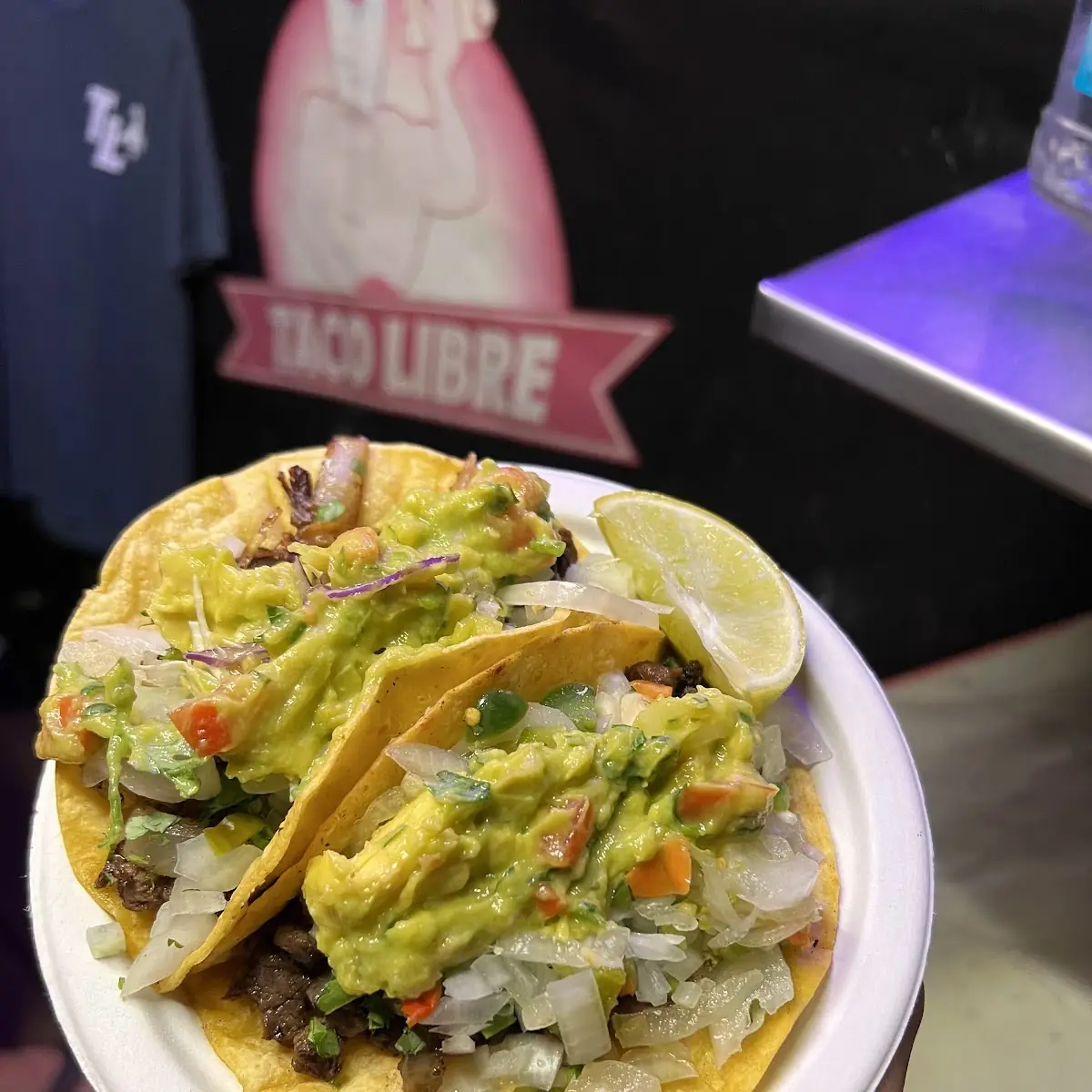 Asada Tacos with Guacamole