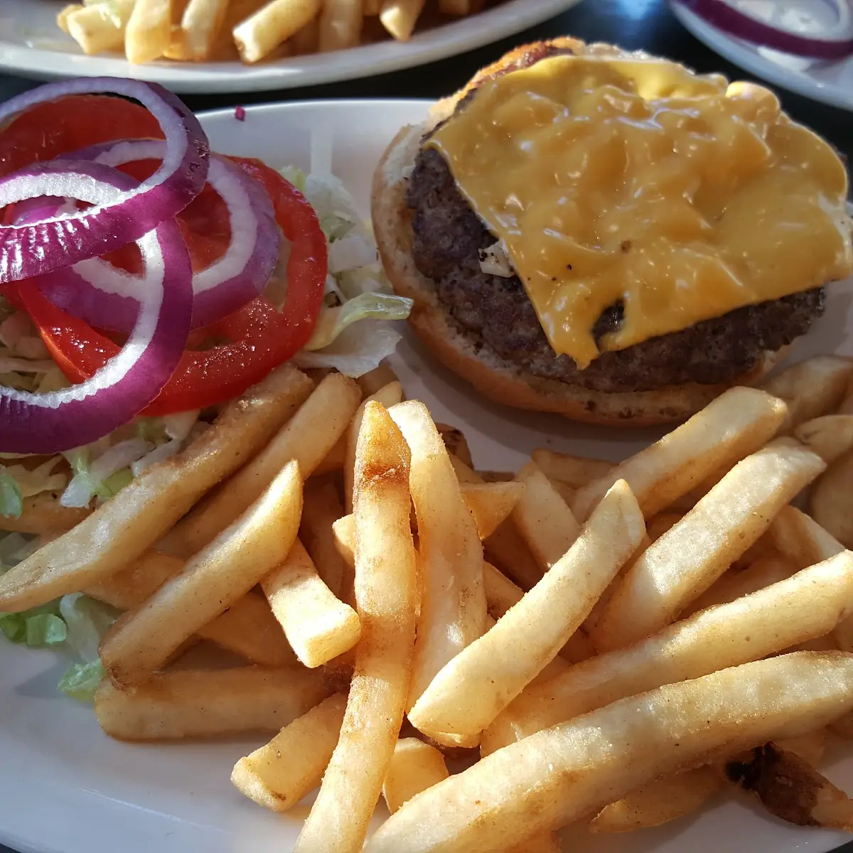Gilroy Cheese Burger