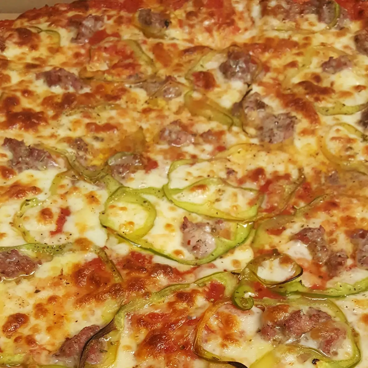 Sausage and Onion Peppers Pizza