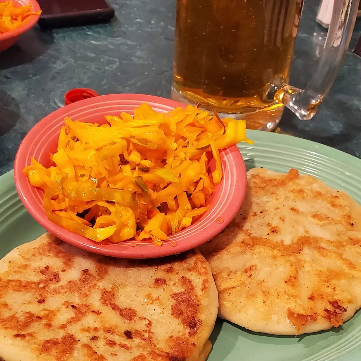 Pupusas Revueltas
