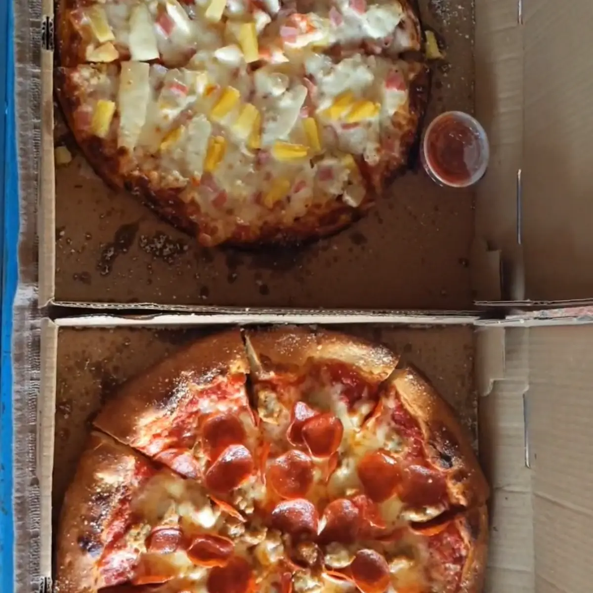 Hawaiian Pizza