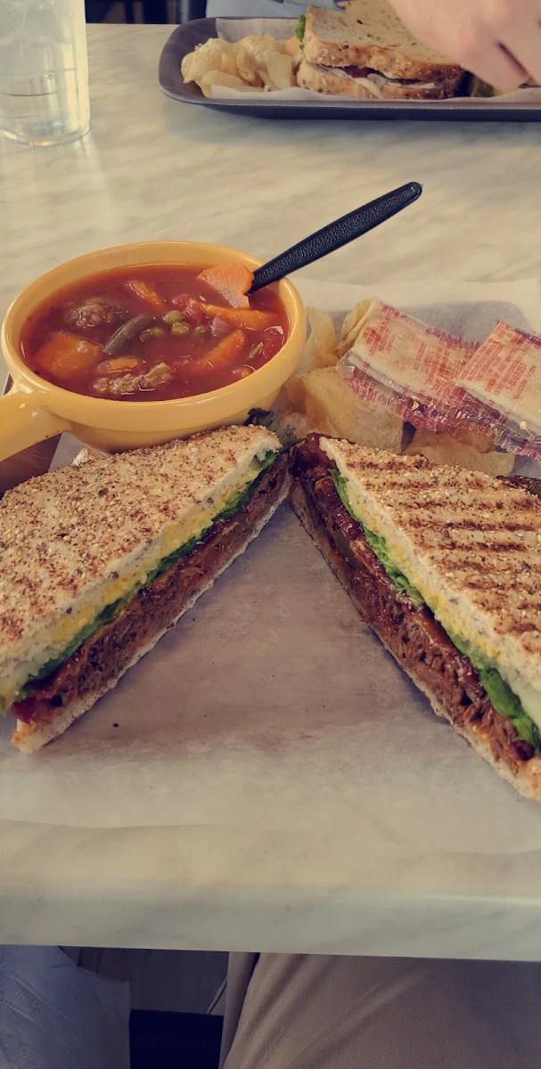 Billy's Roast Beef Melt
