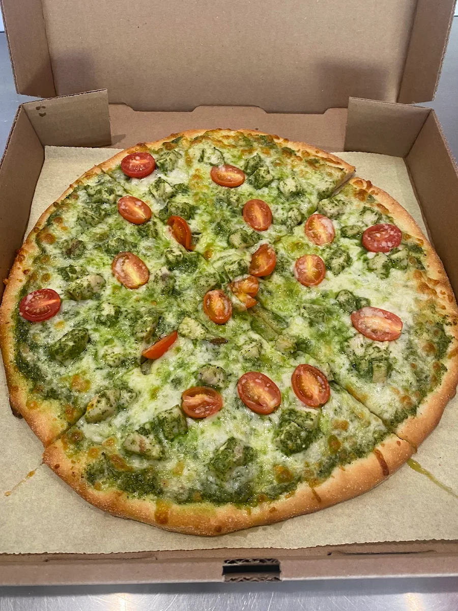 12 Chicken Pesto Pizza
