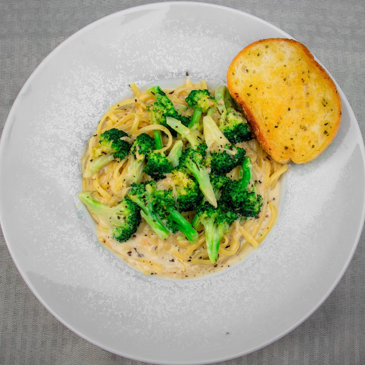 Broccoli Alfredo, 506 All Day Grill