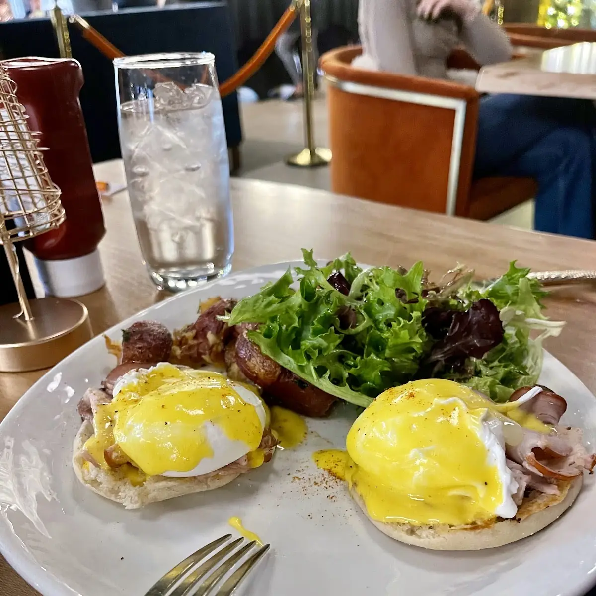 Eggs Benedict