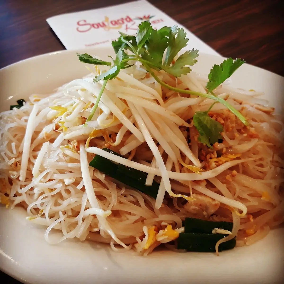 Chicken Pad Thai