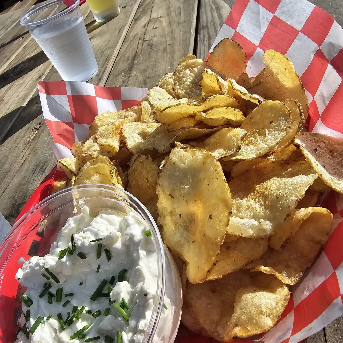 Chips and Onion Dipping Sauce
