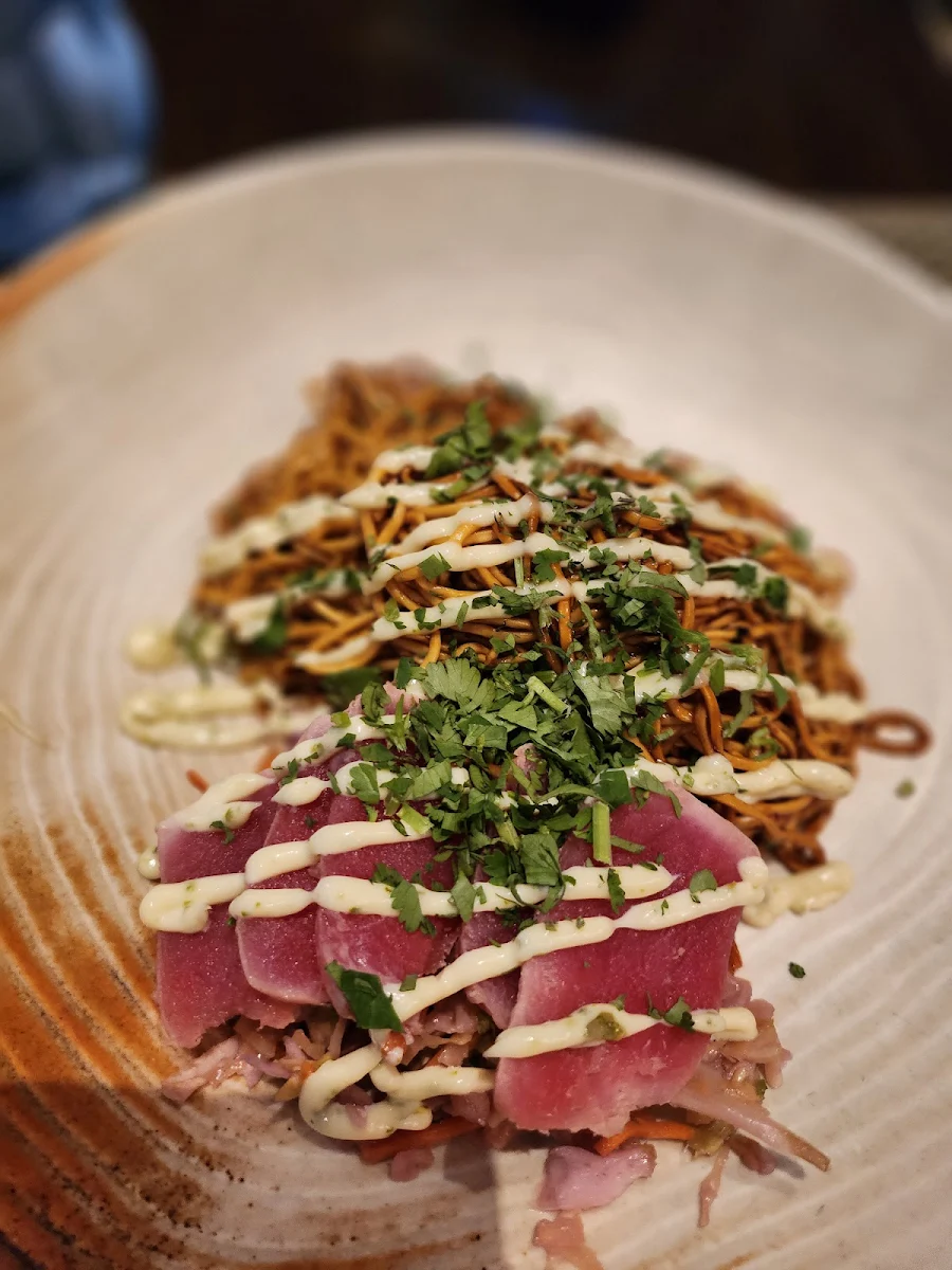 Ahi Tuna Twist