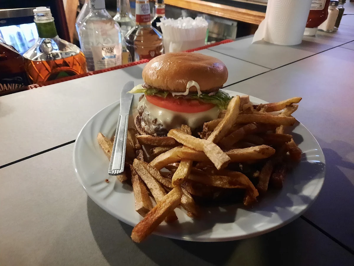 Classic Cheeseburger