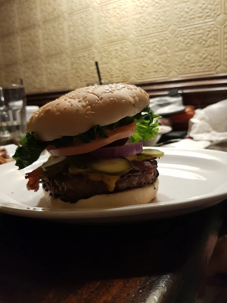 Loyalist Burger, The Loyal Oarsman