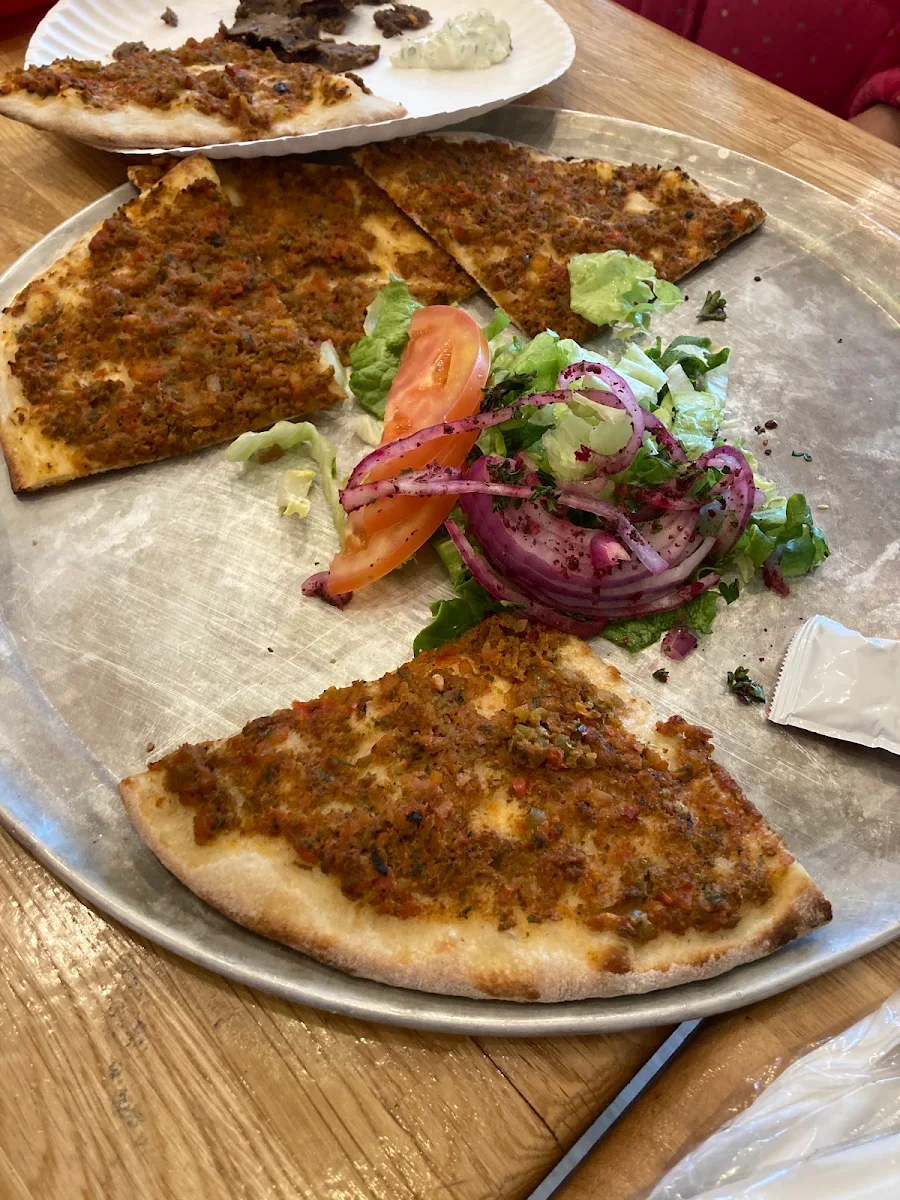 Lahmacun Turkish Pizza