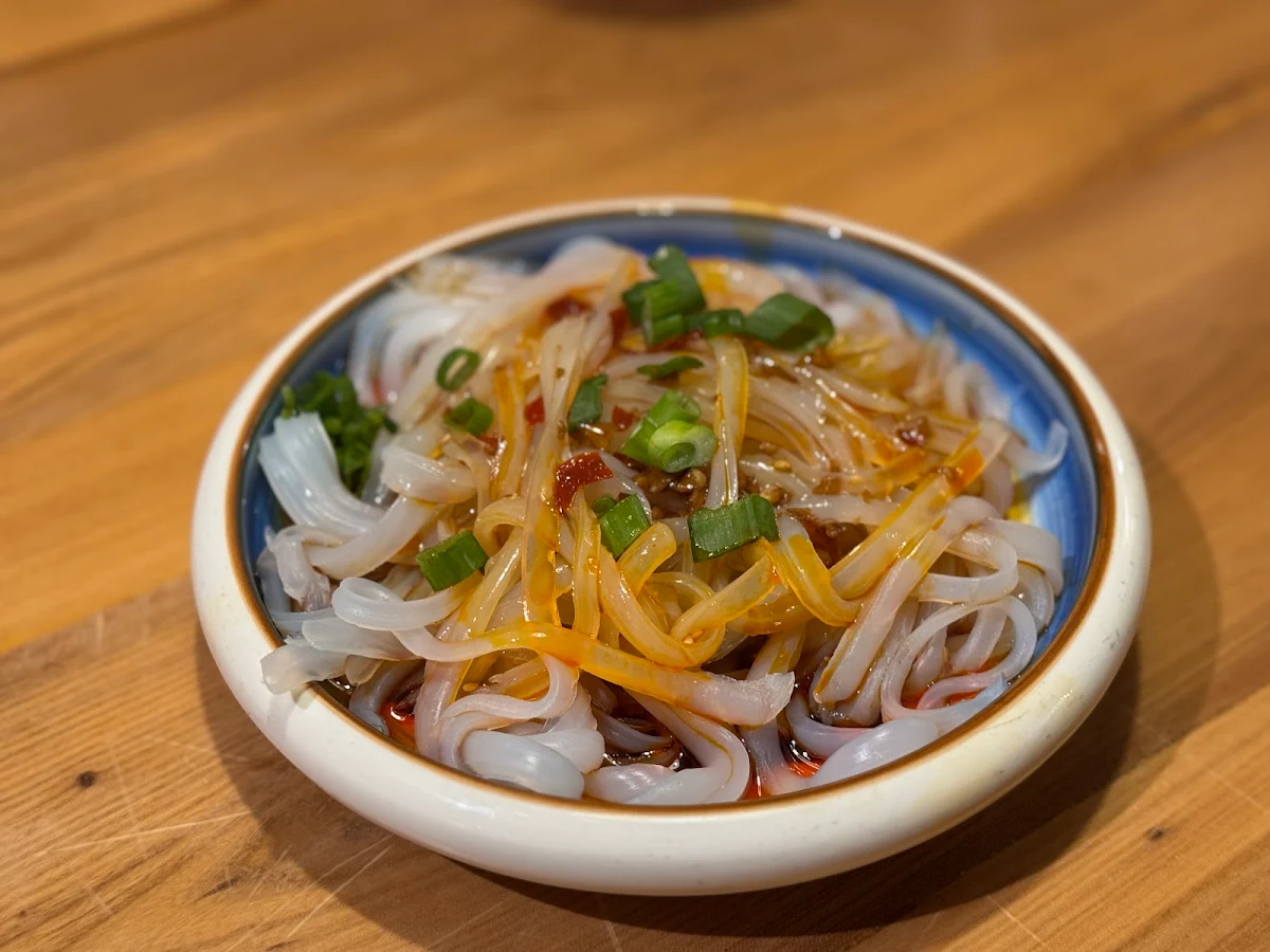 Spicy Crystal Noodle, Ban Bu Xian Szechuan Cuisine Downtown 半步仙小酒馆（温哥华市中心店）