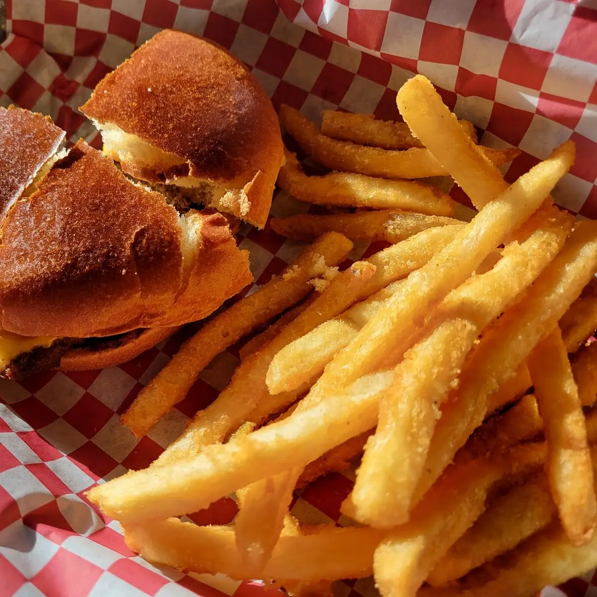 Kids Cheeseburger
