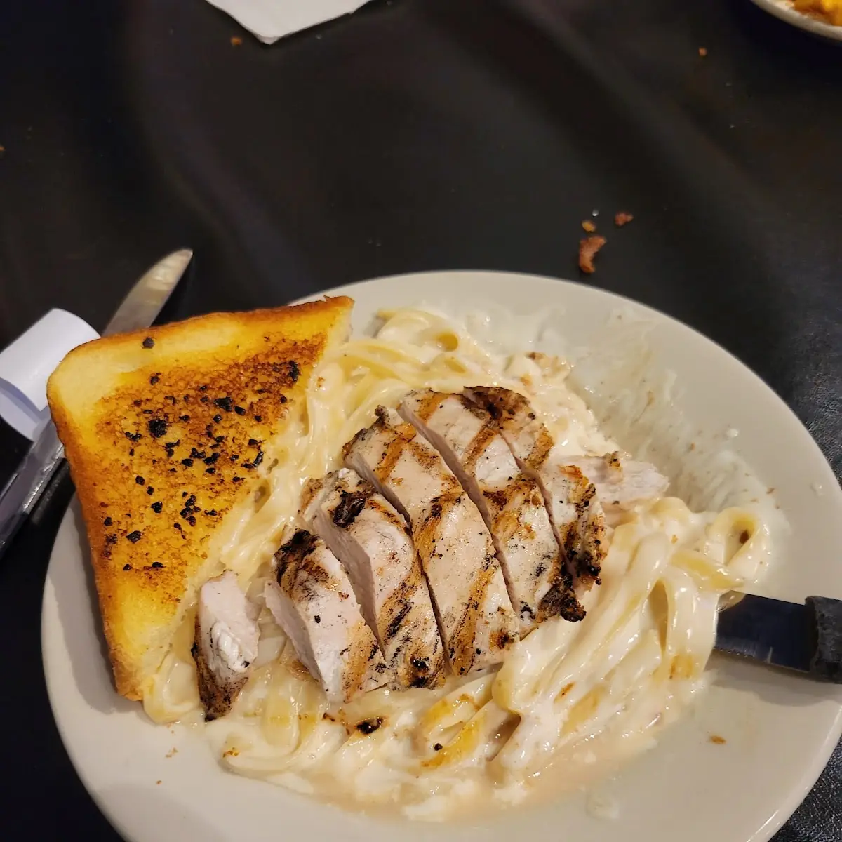 Chicken Alfredo
