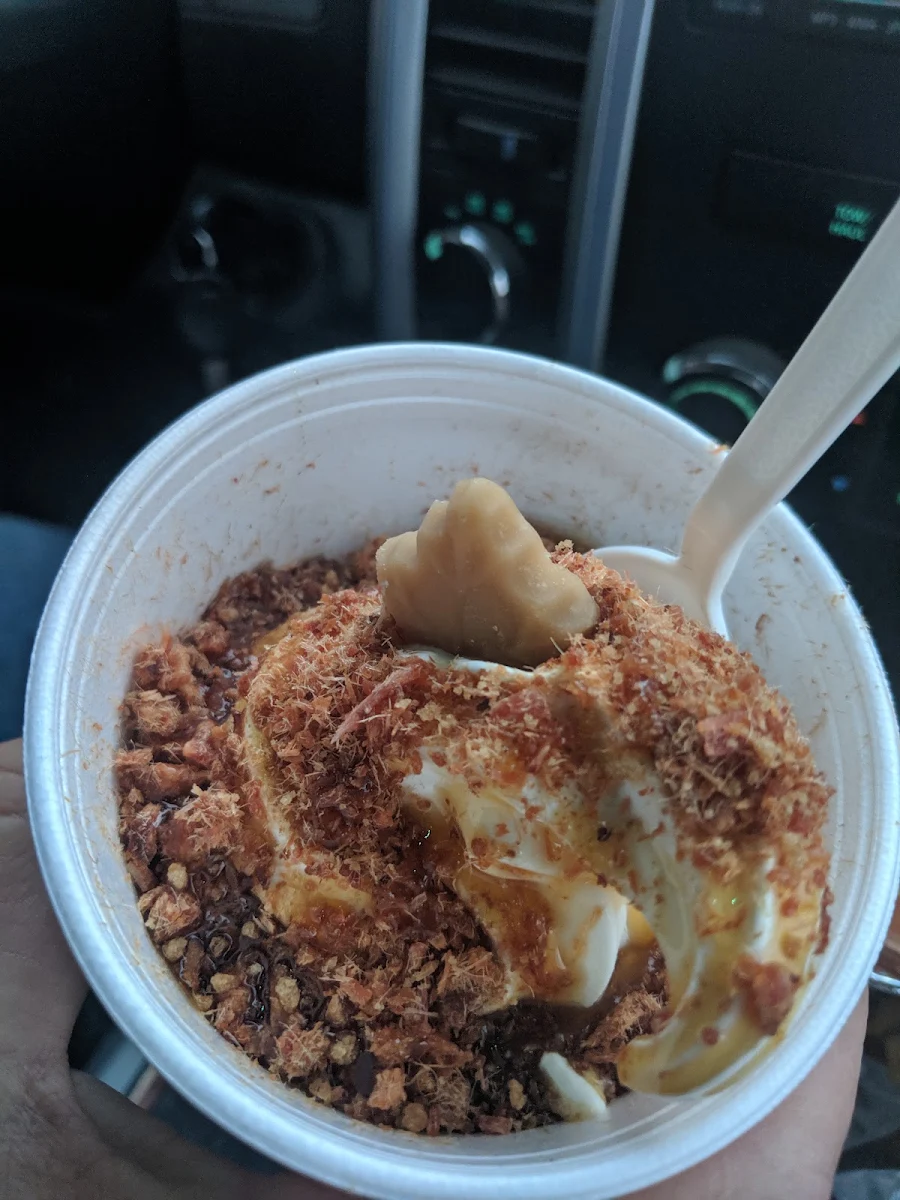 Down Under Maple Bacon Sundae