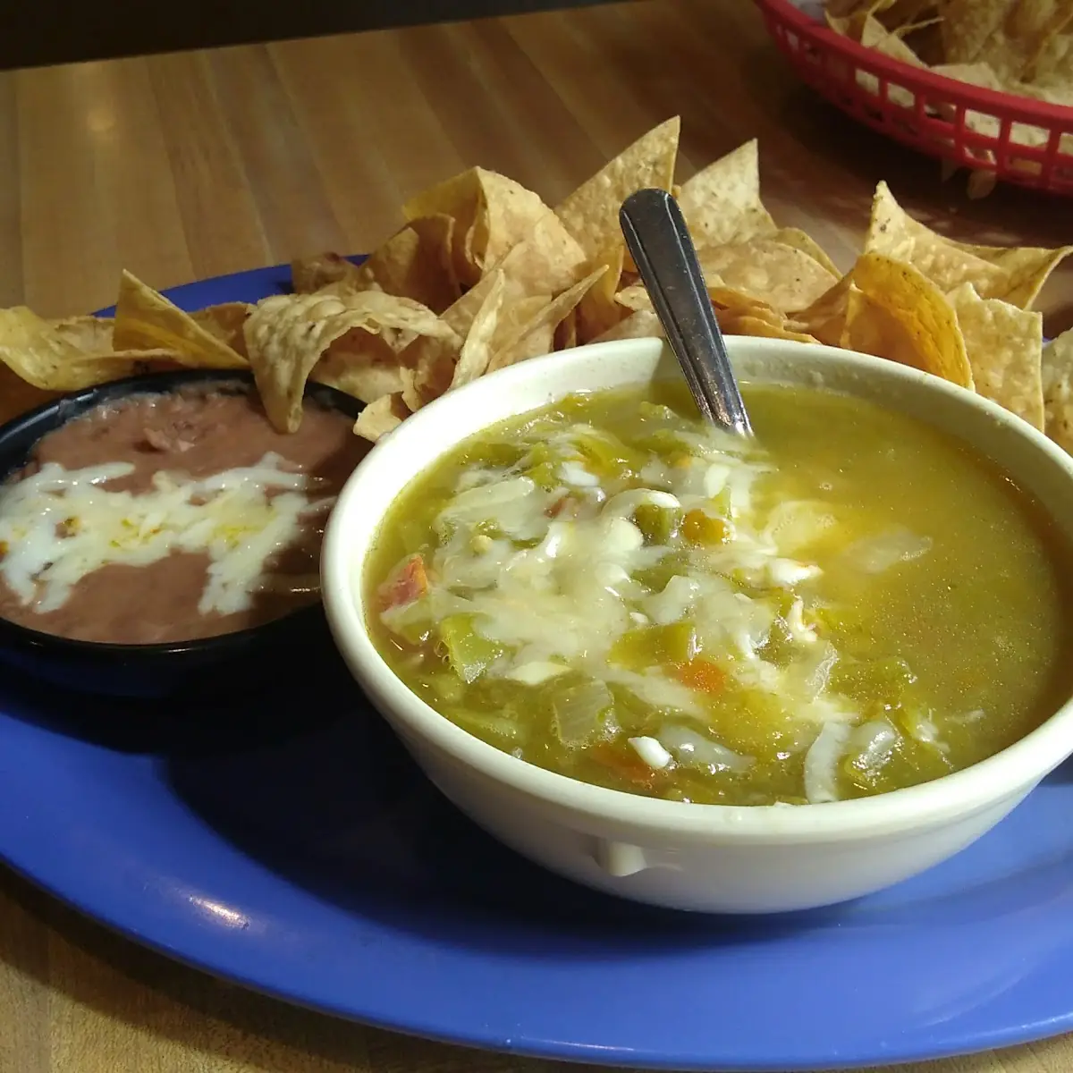 Caldo Tlalpeno