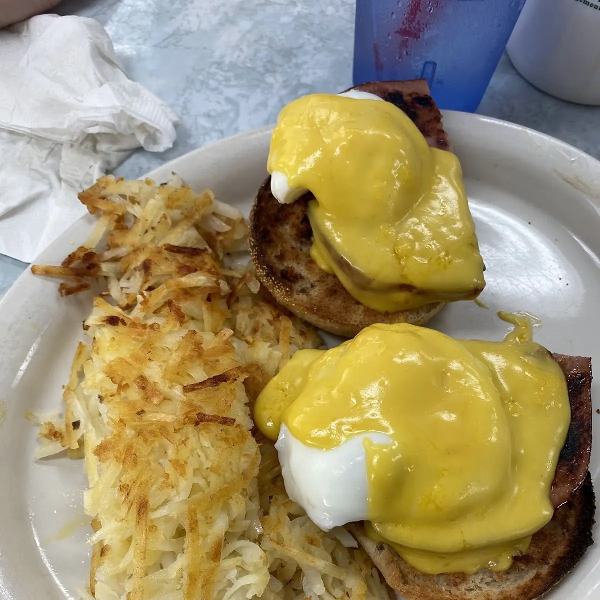 Eggs Benedict