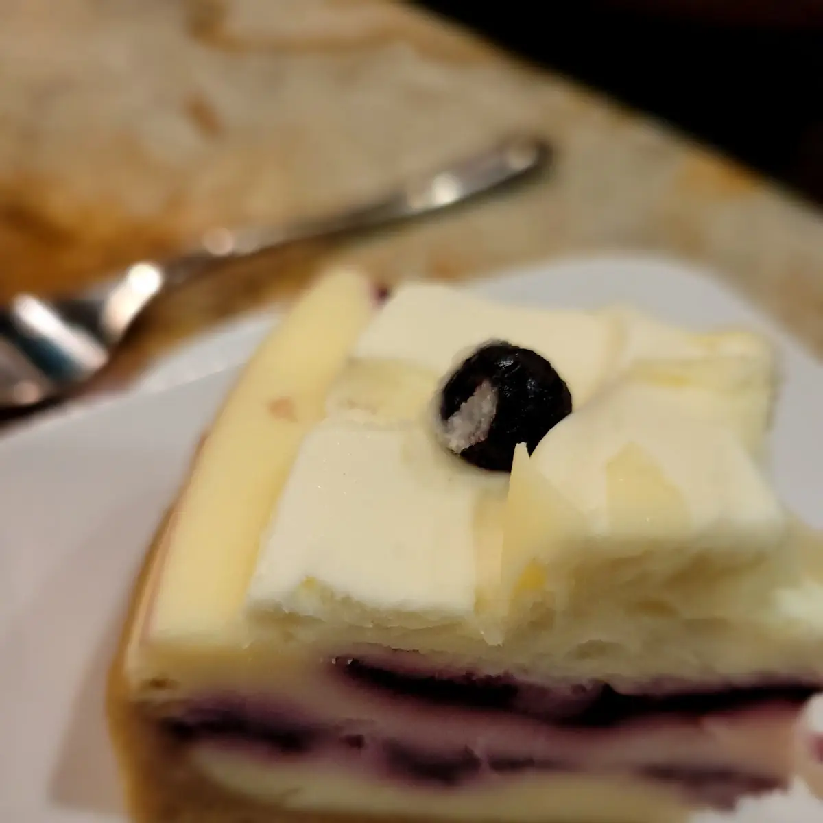 Blueberry Cobbler Cheesecake Slice
