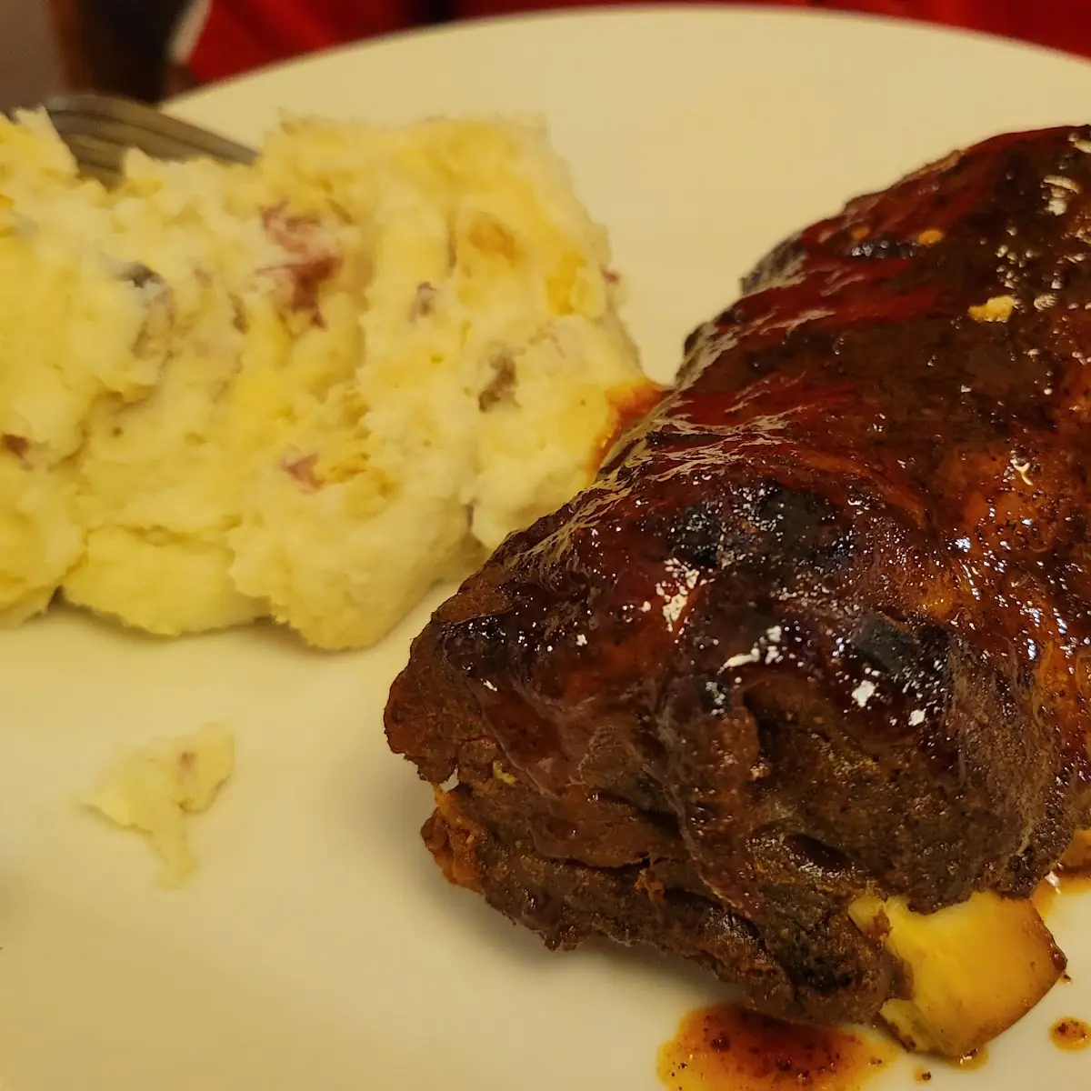 Half Rack Ribs w Mash Potato