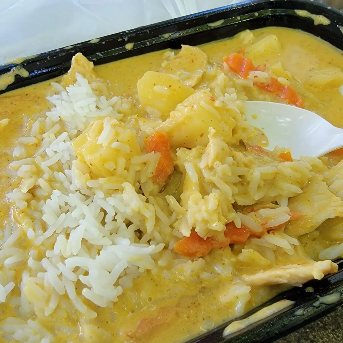Chicken Yellow Curry w Rice